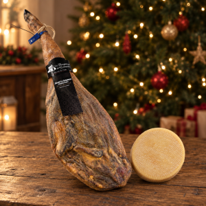 Lote nº4 Navideño Gourmet: Exquisito Jamón de Castaña de Ronda, Málaga y Queso Semicurado – ¡El Sabor de las Fiestas en Su Mesa! 🎉🎄