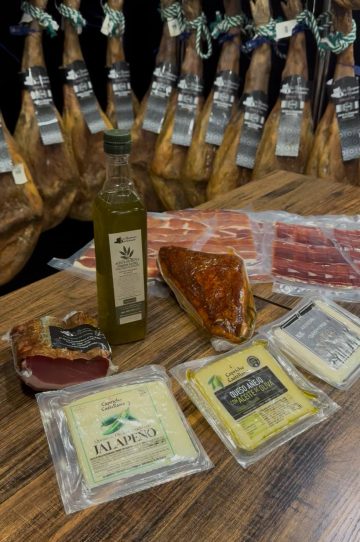 LOTE FERIA DE ABRIL